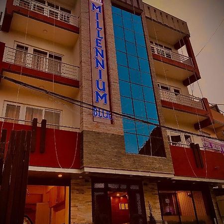 Hotel Millennium Blue à Nagarkot Extérieur photo