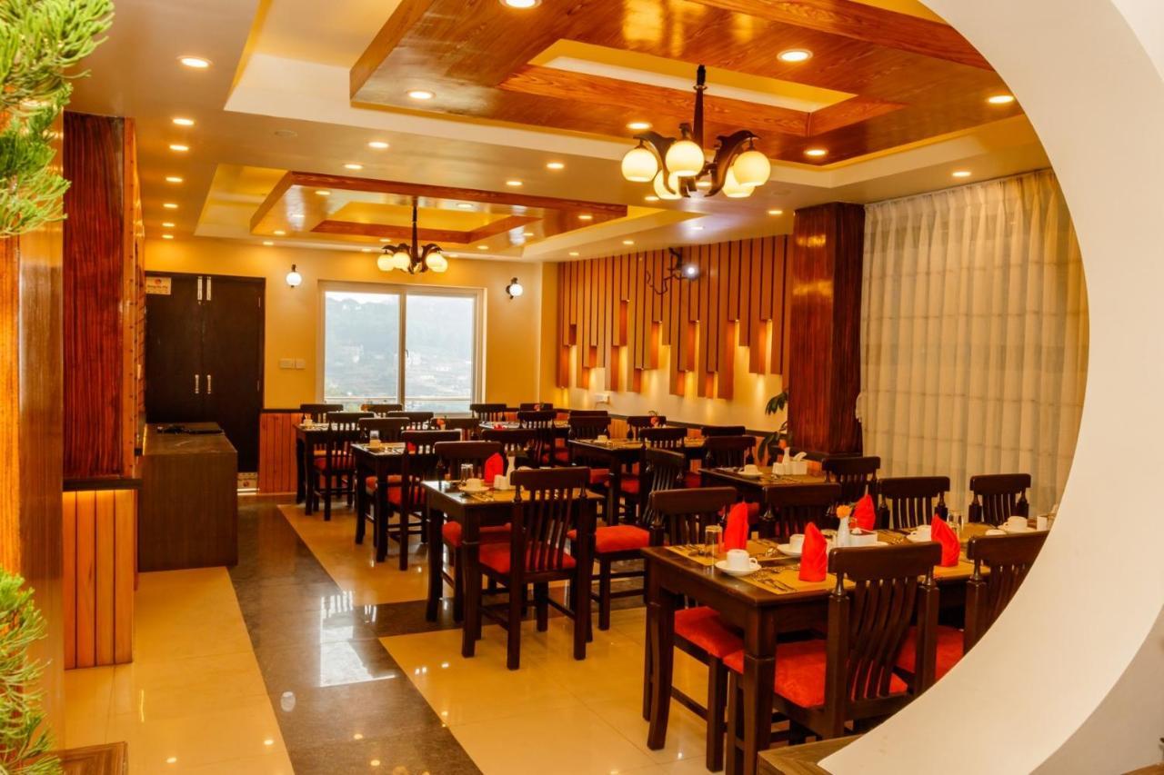 Hotel Millennium Blue à Nagarkot Extérieur photo